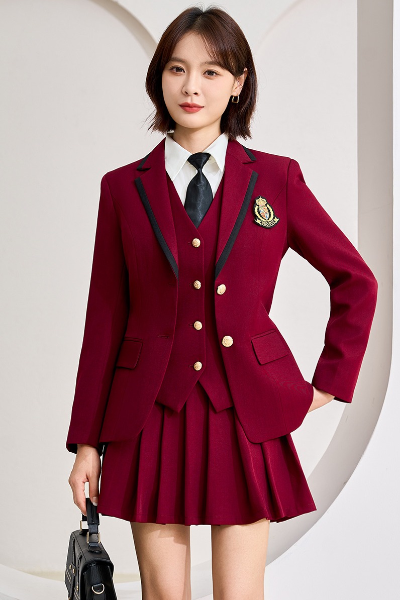 Long sleeved suit set for women in autumn 2025, new fashionable and simple temperament, goddess style commuting formal suit, professional suit Long sleeved suit set for women in autumn 2025, new fashionable and simple temperament, goddess style commuting formal suit, professional suit