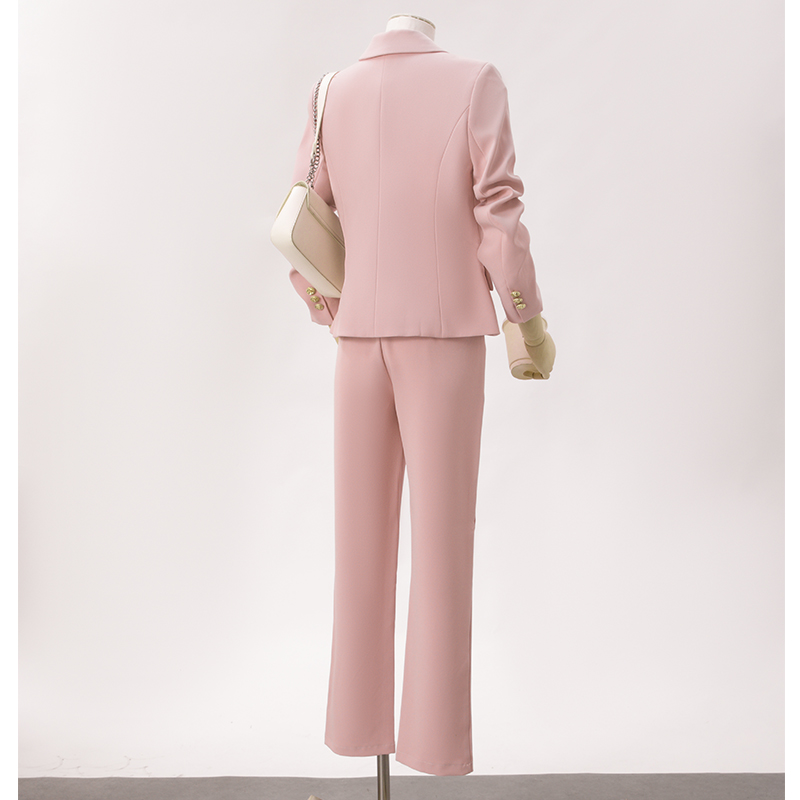Pink suit set for women, autumn 2025 fashion Korean version, temperament goddess style, small stature commuting short suit Pink suit set for women, autumn 2025 fashion Korean version, temperament goddess style, small stature commuting short suit