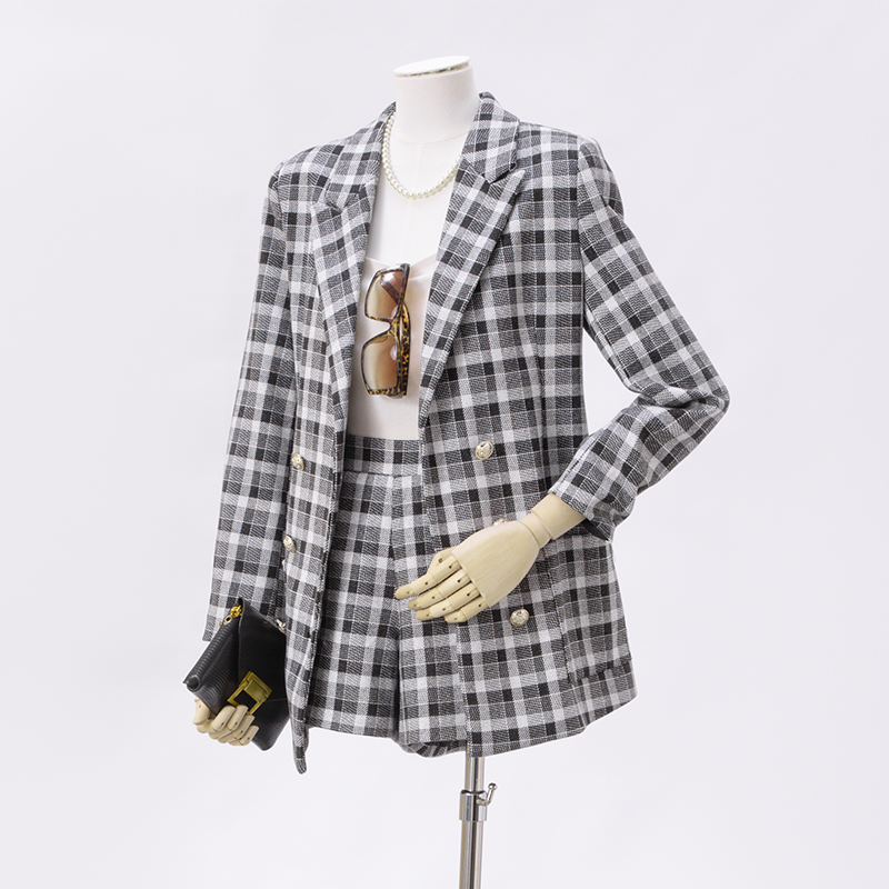 Commuting retro temperament plaid suit for women 2025 early autumn new design sense niche fashion long sleeved suit Commuting retro temperament plaid suit for women 2025 early autumn new design sense niche fashion long sleeved suit