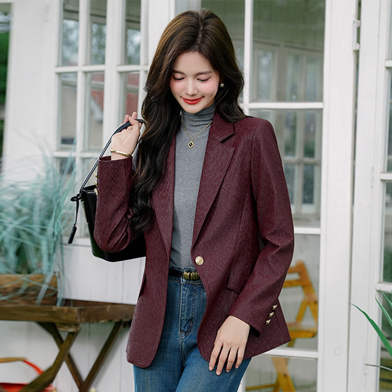2025 simple and versatile suit jacket for women's autumn wear, new design sense, niche temperament, commuting professional long sleeved suit 2025 simple and versatile suit jacket for women's autumn wear, new design sense, niche temperament, commuting professional long sleeved suit