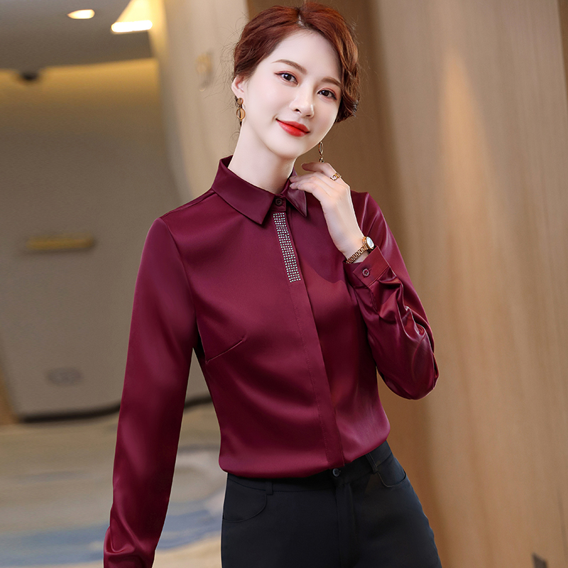 Autumn and Winter New Velvet Thickened Shirt for Women 2025 New Casual Versatile Simple Style Interior Bottom Shirt Autumn and Winter New Velvet Thickened Shirt for Women 2025 New Casual Versatile Simple Style Interior Bottom Shirt