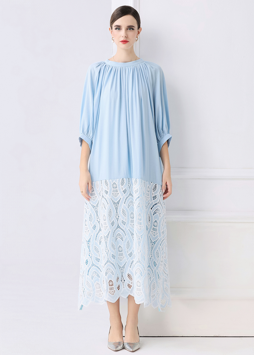 Real shot of heavy-duty embroidery hollowed out water-soluble lace patchwork dress Real shot of heavy-duty embroidery hollowed out water-soluble lace patchwork dress