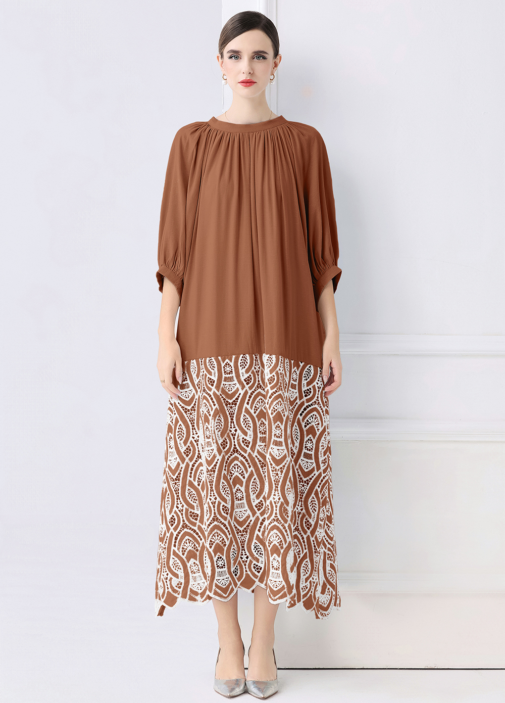 Real shot of heavy-duty embroidery hollowed out water-soluble lace patchwork dress Real shot of heavy-duty embroidery hollowed out water-soluble lace patchwork dress