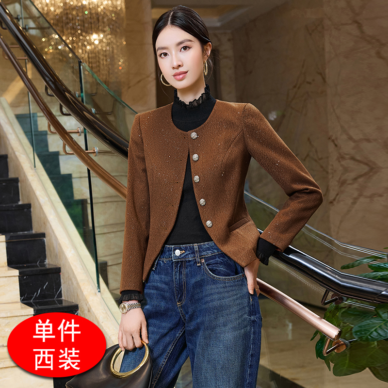 Temperament Small Fragrant Round Neck Jacket for Women in Early Autumn 2025 Fashion Simple Temperament Commuting Versatile Short Top Temperament Small Fragrant Round Neck Jacket for Women in Early Autumn 2025 Fashion Simple Temperament Commuting Versatile Short Top