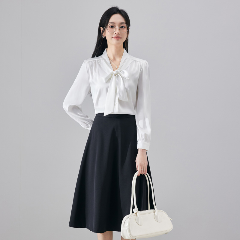 Design sense, temperament, ribbon shirt, small shirt, women's 2025 early autumn fashion, western-style, age reducing OL casual versatile shirt Design sense, temperament, ribbon shirt, small shirt, women's 2025 early autumn fashion, western-style, age reducing OL casual versatile shirt