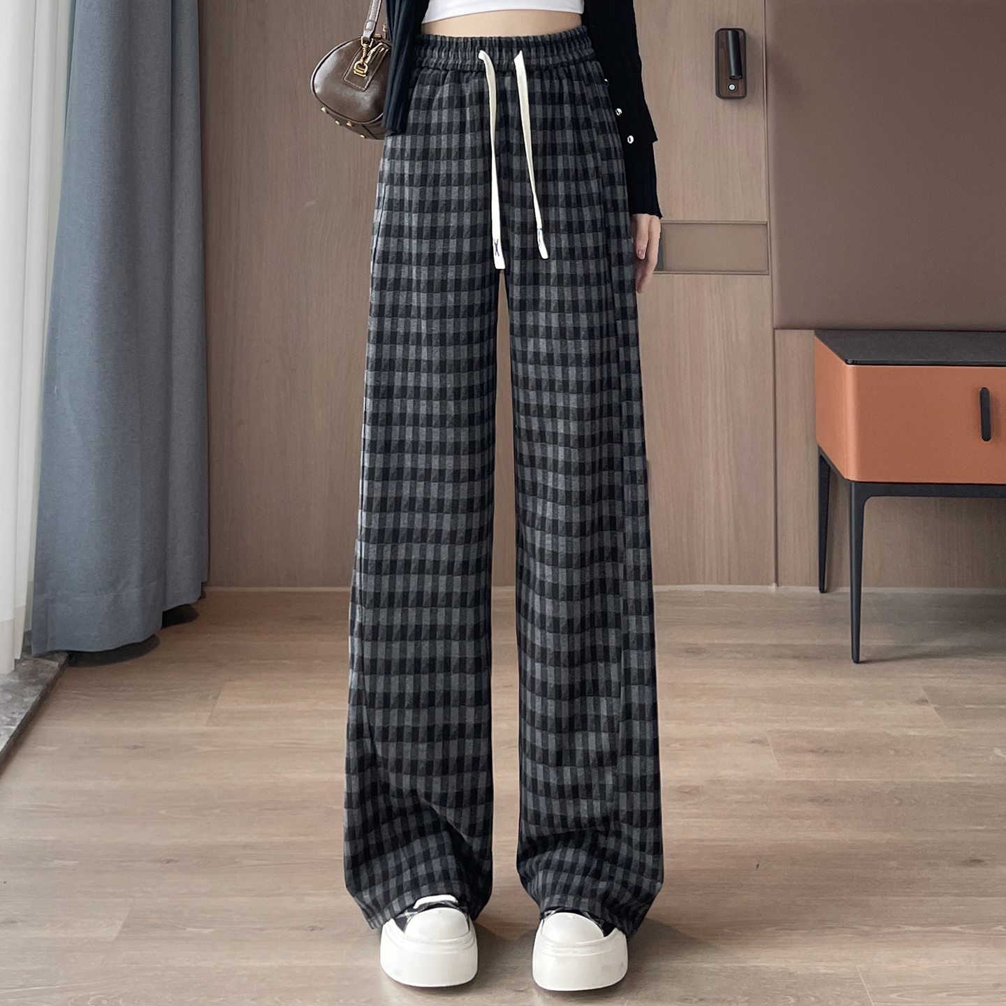 Retro plaid casual pants for women in autumn 2025, new fashionable and simple design style, temperament and casual versatile wide leg pants