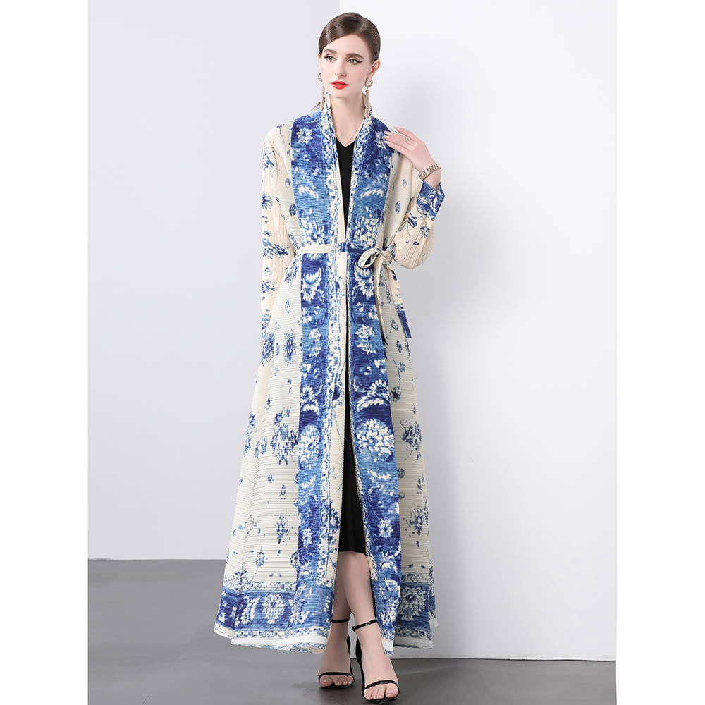 Factory direct sales of Miyake pleated loose plus size printed dress jacket Factory direct sales of Miyake pleated loose plus size printed dress jacket
