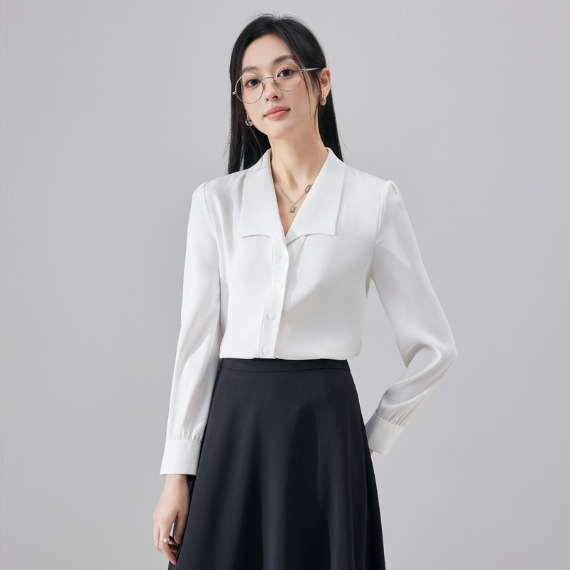 Fashionable and stylish blue shirt for reducing age, women's 2025 autumn new casual versatile OL fashionable and simple shirt Fashionable and stylish blue shirt for reducing age, women's 2025 autumn new casual versatile OL fashionable and simple shirt