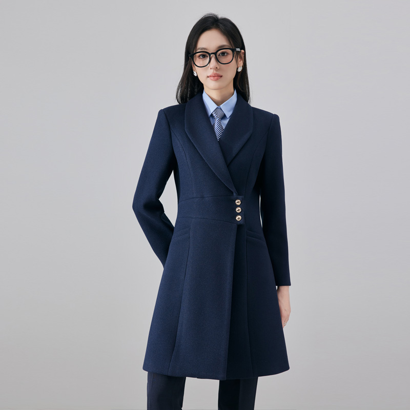 Thickened and warm medium to long woolen coat for women in autumn and winter of 2025, with a simple and capable temperament, suitable for commuting and work Thickened and warm medium to long woolen coat for women in autumn and winter of 2025, with a simple and capable temperament, suitable for commuting and work