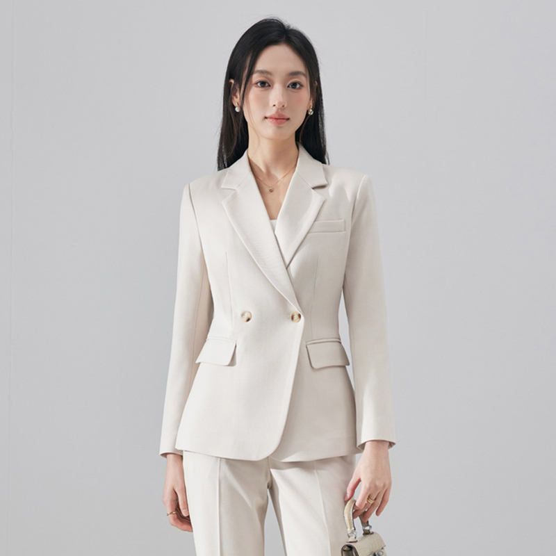 High end professional women's black suit set for women in autumn 2025, slim fit and slimming temperament, commuting formal work clothes High end professional women's black suit set for women in autumn 2025, slim fit and slimming temperament, commuting formal work clothes