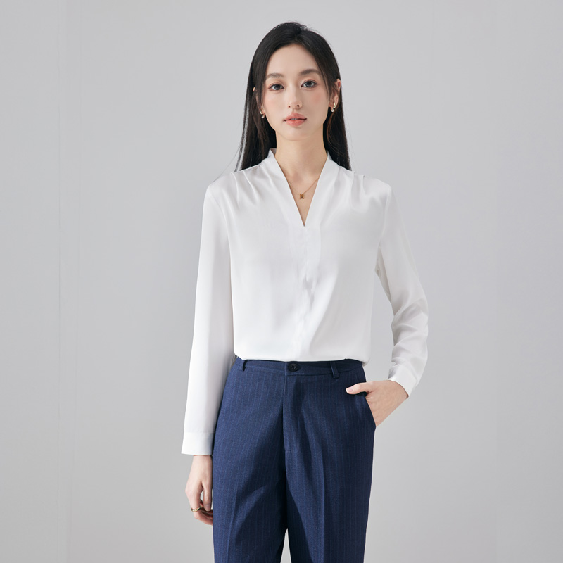 High end temperament V-neck shirt, women's 2025 early autumn new fashion, simple and casual versatile shirt set High end temperament V-neck shirt, women's 2025 early autumn new fashion, simple and casual versatile shirt set