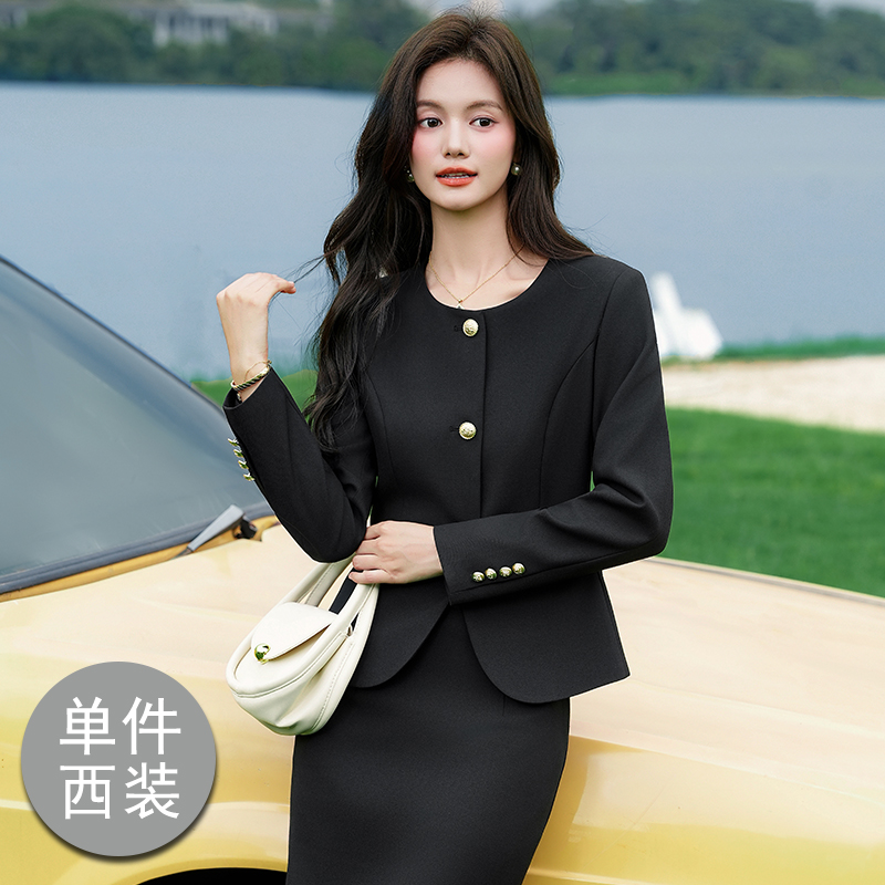 Ladies' temperament, black short jacket, women's 2025 early autumn new fashionable and simple OL casual small fragrant style suit set Ladies' temperament, black short jacket, women's 2025 early autumn new fashionable and simple OL casual small fragrant style suit set
