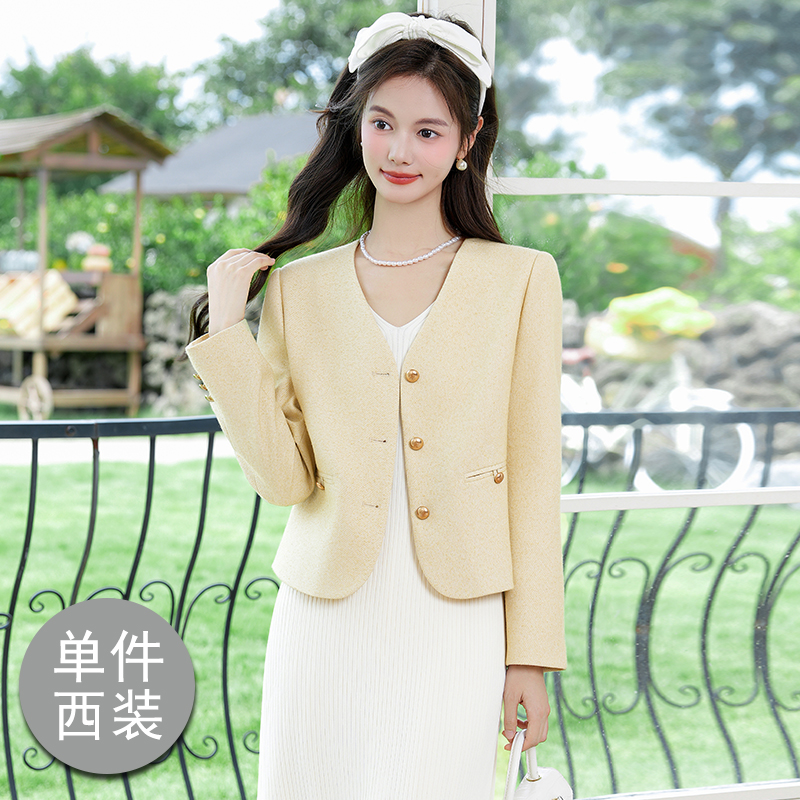 Socialite temperament, small stature, V-neck short jacket, women's early autumn new style, fashionable, western-style, casual, versatile, small fragrant style top Socialite temperament, small stature, V-neck short jacket, women's early autumn new style, fashionable, western-style, casual, versatile, small fragrant style top