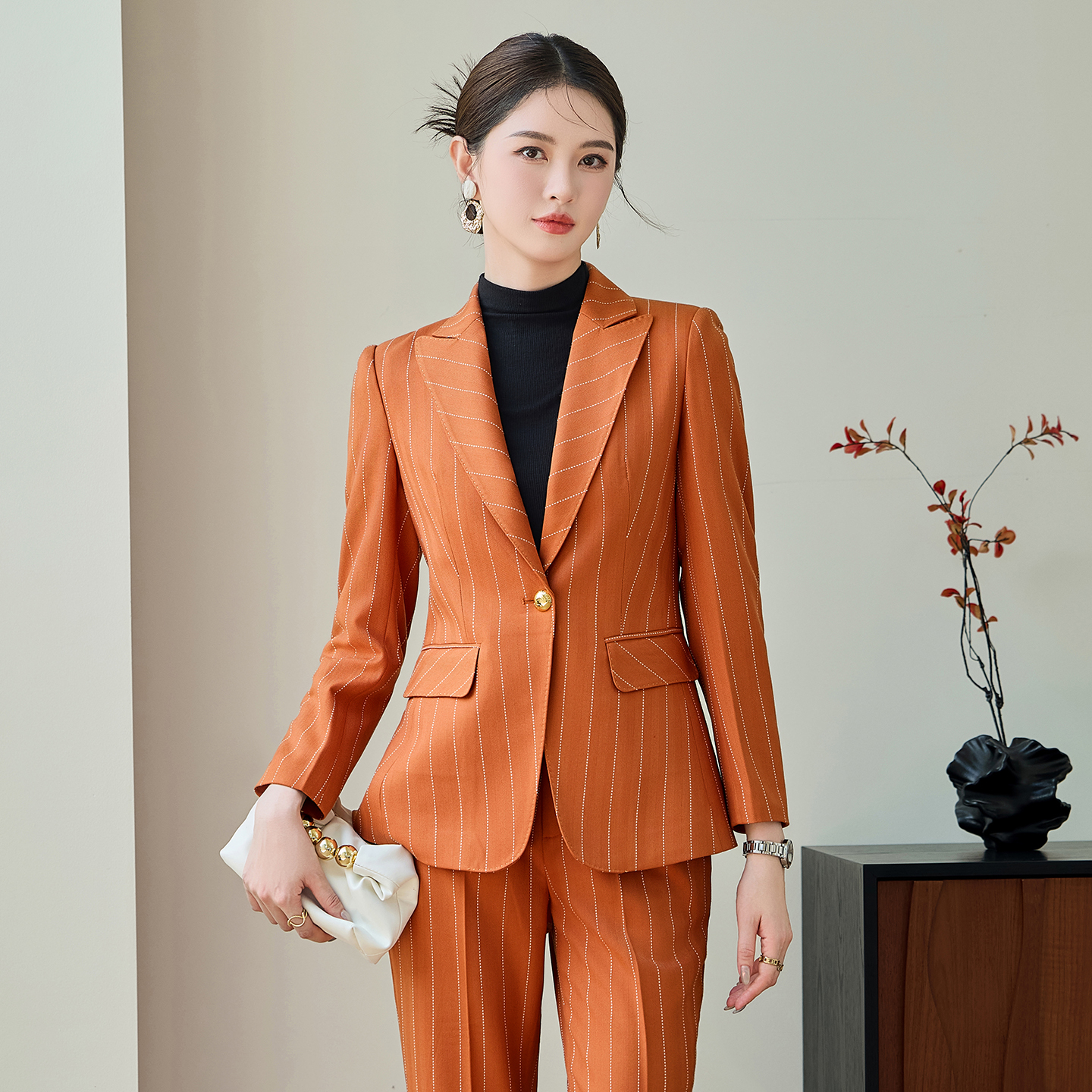 Temperament striped suit for women in autumn and winter, slim fit and slimming, one button commuting formal suit, professional work suit
