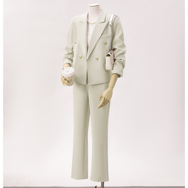 Pink suit set for women, autumn 2025 fashion Korean version, temperament goddess style, small stature commuting short suit Pink suit set for women, autumn 2025 fashion Korean version, temperament goddess style, small stature commuting short suit