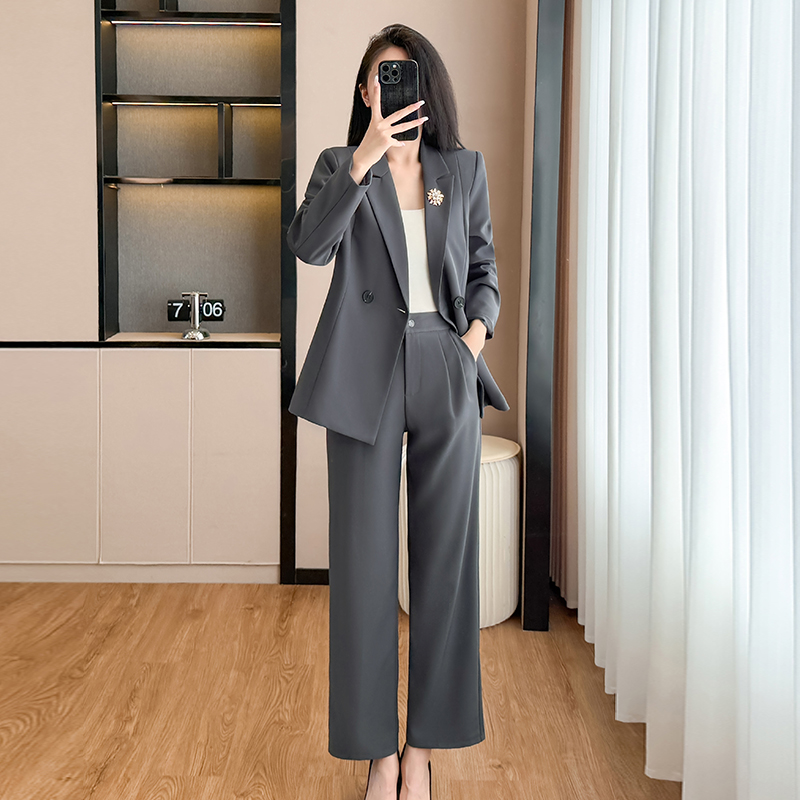 Casual temperament gray suit for women 2025 early autumn new style fashionable and simple goddess style commuting long sleeved suit Casual temperament gray suit for women 2025 early autumn new style fashionable and simple goddess style commuting long sleeved suit