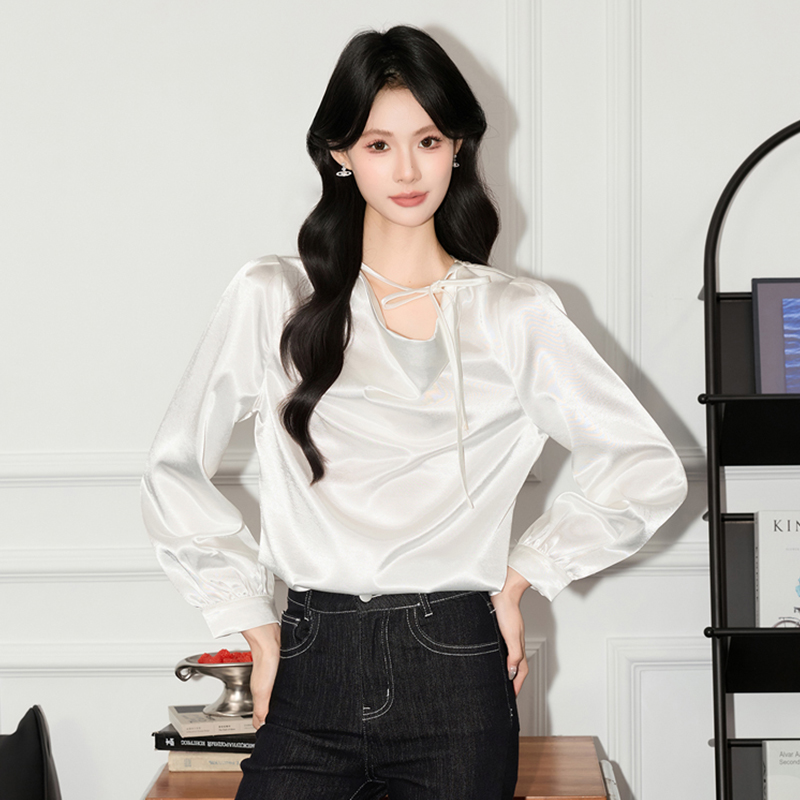 Goddess style long sleeved shirt for autumn 2025, new high-end acetate satin shirt, versatile commuter top Goddess style long sleeved shirt for autumn 2025, new high-end acetate satin shirt, versatile commuter top