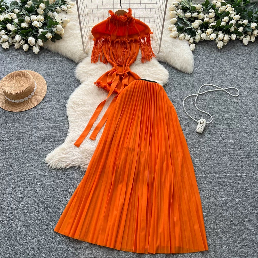 Wrinkled European and American cross-border mushroom edge tassel design with a sense of cinching waist top, pleated skirt, versatile half skirt, light luxury set Wrinkled European and American cross-border mushroom edge tassel design with a sense of cinching waist top, pleated skirt, versatile half skirt, light luxury set