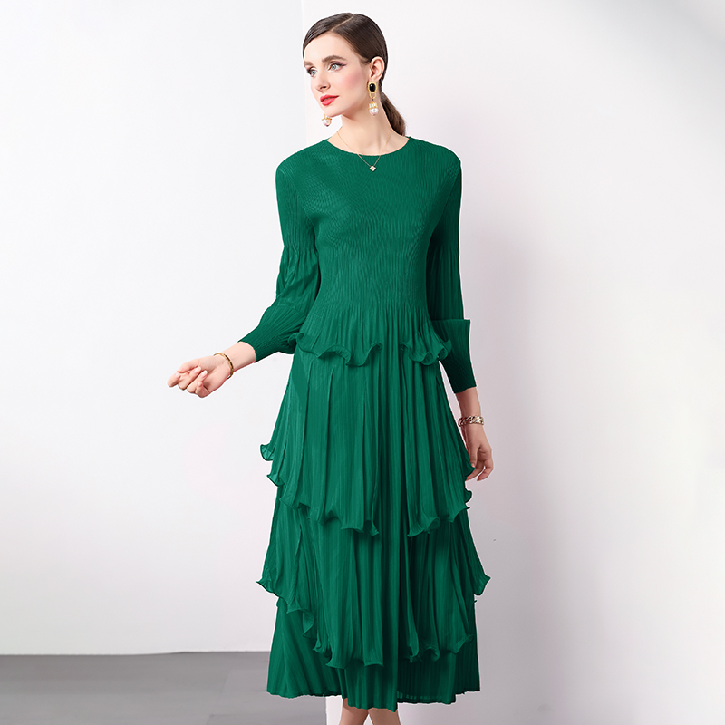 Miyake Foreign Trade Heavy Industry Mushroom Edge Design Lantern Sleeves Long Sleeves Round Neck European and American Medium length Skirt Folded Women's Dress Miyake Foreign Trade Heavy Industry Mushroom Edge Design Lantern Sleeves Long Sleeves Round Neck European and American Medium length Skirt Folded Women's Dress