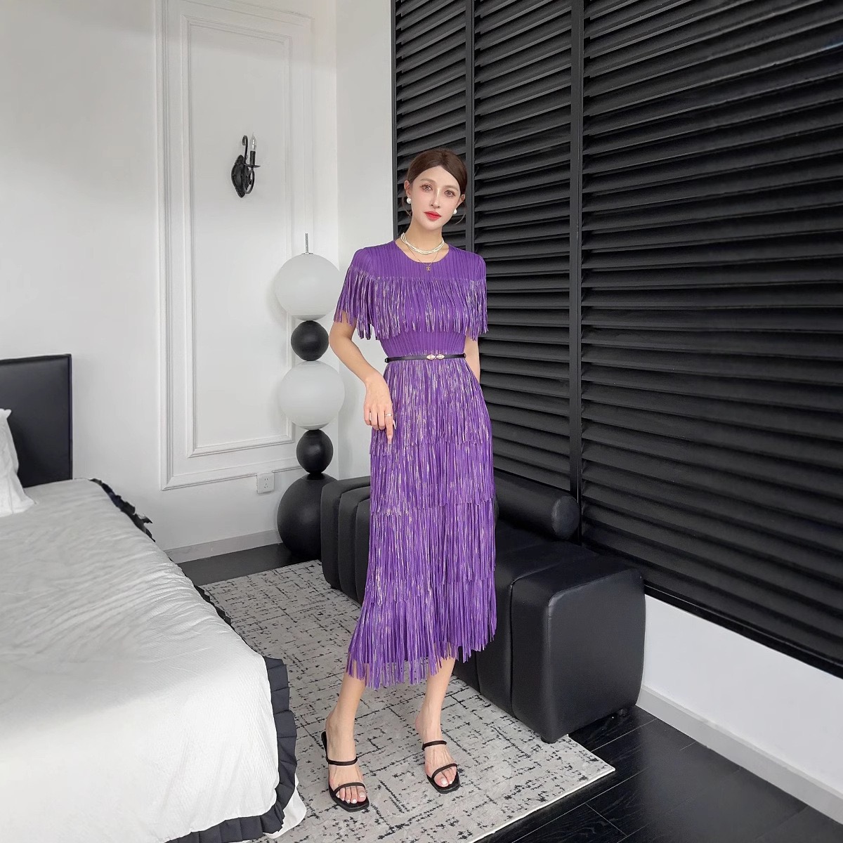 Miyake 2025 foreign trade hot stamping tassel cake skirt European and American short sleeved summer new elegant loose pleated dress Miyake 2025 foreign trade hot stamping tassel cake skirt European and American short sleeved summer new elegant loose pleated dress