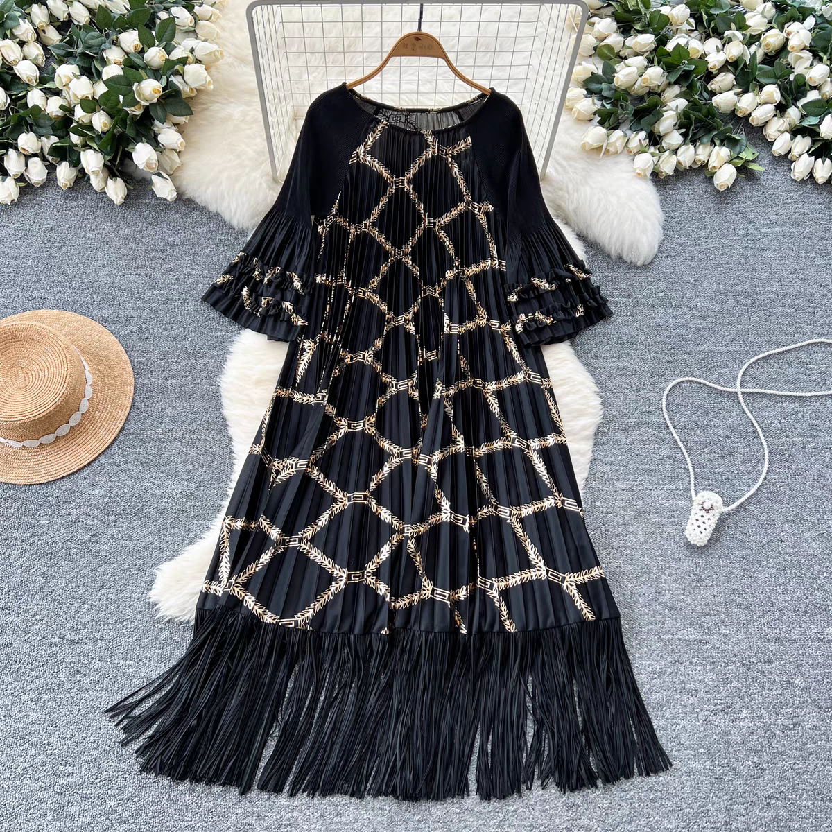 Miyake European and American cross-border hot stamping fashionable pleated dress with flared sleeves, large swing and hanging tassel long skirt, loose and slimming Miyake European and American cross-border hot stamping fashionable pleated dress with flared sleeves, large swing and hanging tassel long skirt, loose and slimming