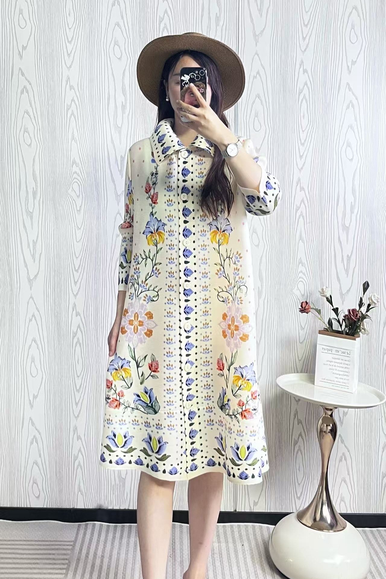 Original factory quality discount straight Miyake pleated medium long print slimming and age reducing mm dress with nine quarter sleeves Original factory quality discount straight Miyake pleated medium long print slimming and age reducing mm dress with nine quarter sleeves