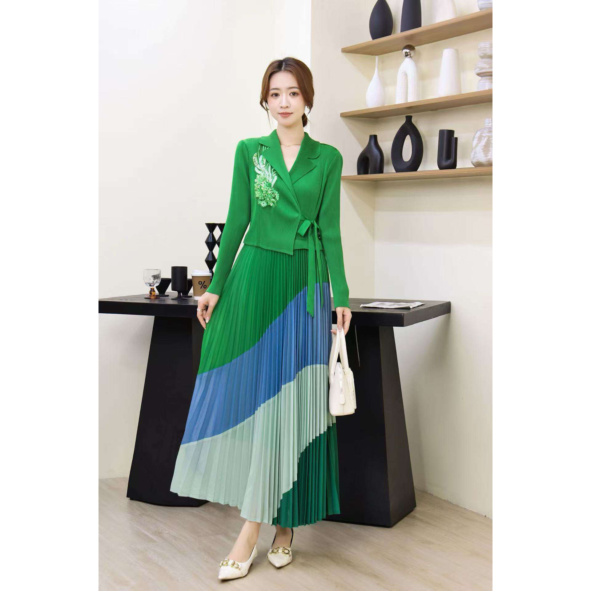 Miyake Cross border Design with Fold Fake Two piece sequin 3D Decoration Loose pleated Skirt Long Sleeve High Waist Dress Miyake Cross border Design with Fold Fake Two piece sequin 3D Decoration Loose pleated Skirt Long Sleeve High Waist Dress