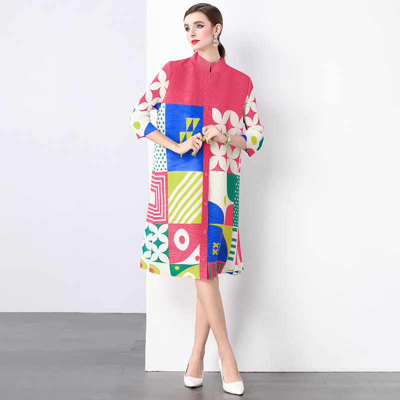 Sanzhai Spring and Autumn Mid length Loose Printed Slimming and Age Reducing Large Size MM Stand up Collar Folded Nine Inch Sleeve Dress Sanzhai Spring and Autumn Mid length Loose Printed Slimming and Age Reducing Large Size MM Stand up Collar Folded Nine Inch Sleeve Dress