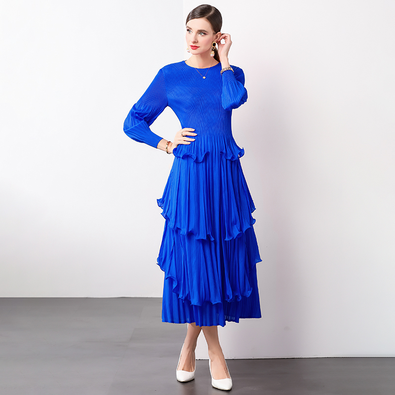 Miyake Foreign Trade Heavy Industry Mushroom Edge Design Lantern Sleeves Long Sleeves Round Neck European and American Medium length Skirt Folded Women's Dress Miyake Foreign Trade Heavy Industry Mushroom Edge Design Lantern Sleeves Long Sleeves Round Neck European and American Medium length Skirt Folded Women's Dress