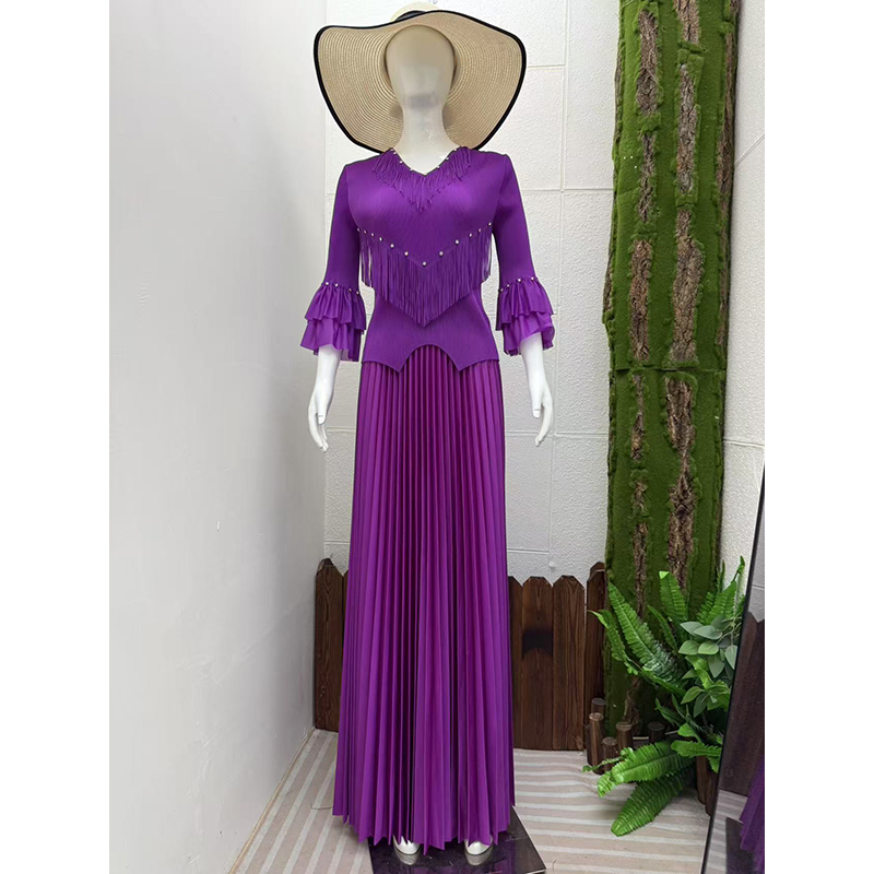 Miyake Cross border Nail Diamond Tassel Folded Set with Hundred Fold Grand Swing Long Skirt with Ruffle Sleeves Loose Top for European and American Women Miyake Cross border Nail Diamond Tassel Folded Set with Hundred Fold Grand Swing Long Skirt with Ruffle Sleeves Loose Top for European and American Women