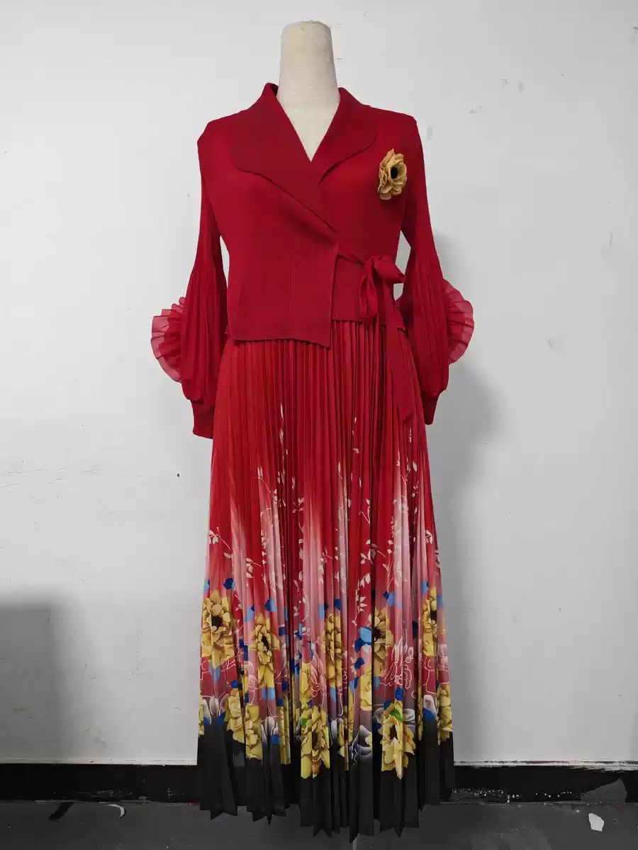 Foreign Trade: Three Houses, Africa, Europe, America, Printed, Customized, Flower Plate, Three Dimensional Decorative, Folded Dress, Elegant Suit, Collar, Women's Wear Foreign Trade: Three Houses, Africa, Europe, America, Printed, Customized, Flower Plate, Three Dimensional Decorative, Folded Dress, Elegant Suit, Collar, Women's Wear