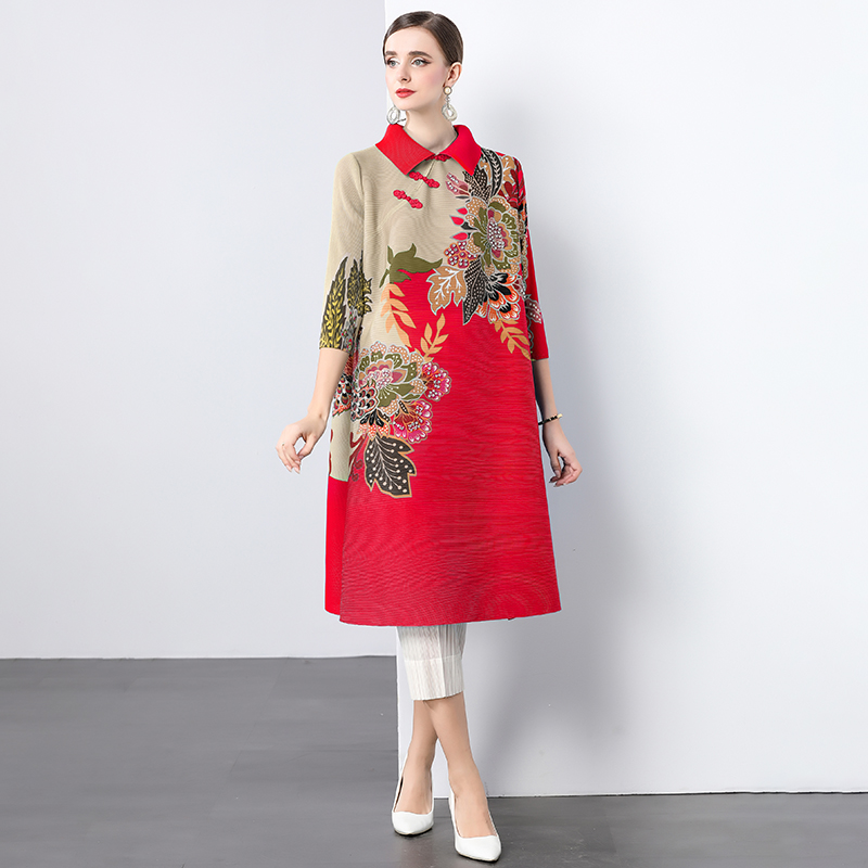 Miyake Chinese style lapel set with diamond print mm outfit with seven quarter sleeves and loose button pleats, shaking skirt, women's dress Miyake Chinese style lapel set with diamond print mm outfit with seven quarter sleeves and loose button pleats, shaking skirt, women's dress