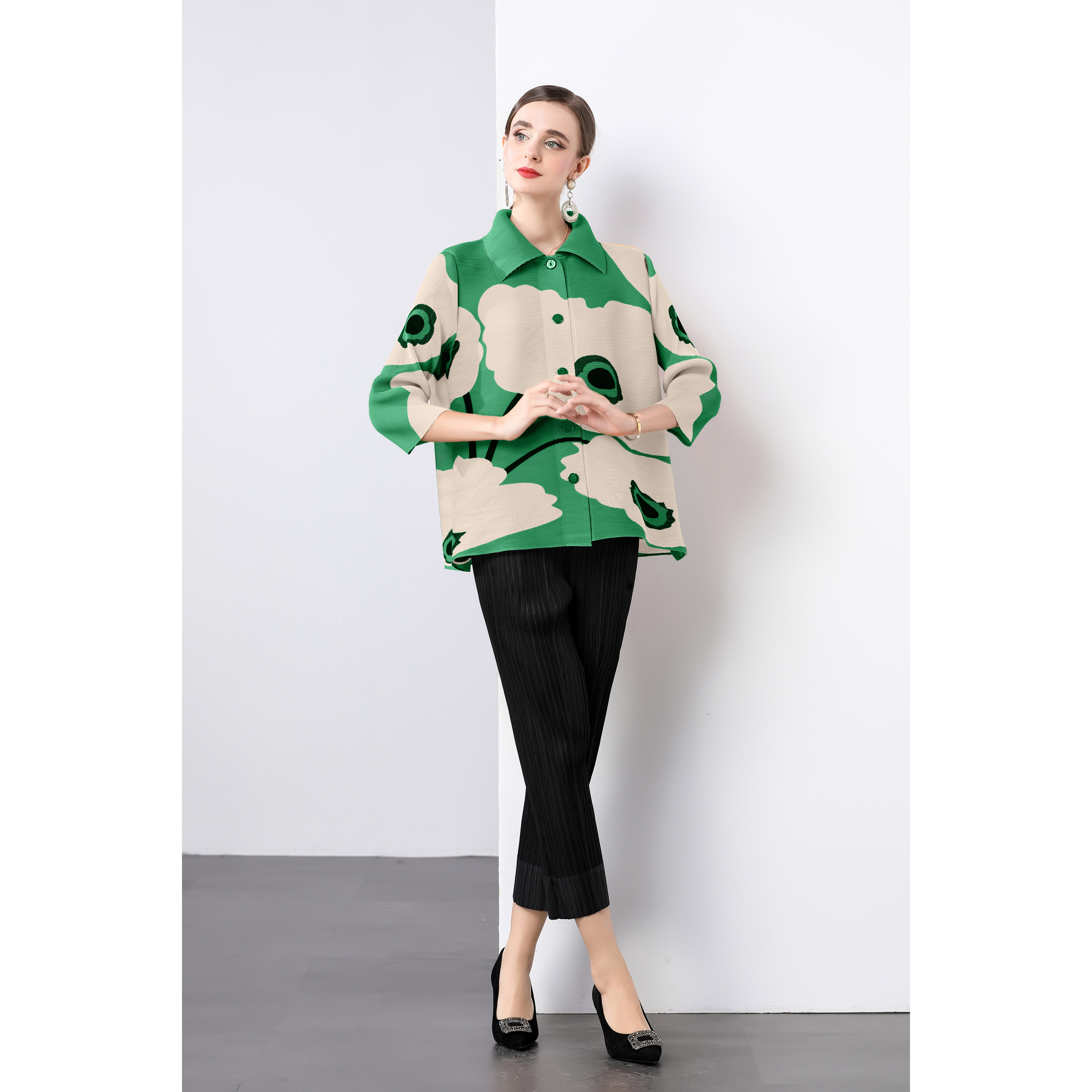 Miyake oversized loose collared pleated cardigan single breasted versatile top straight leg pleated pants Korean women's suit Miyake oversized loose collared pleated cardigan single breasted versatile top straight leg pleated pants Korean women's suit