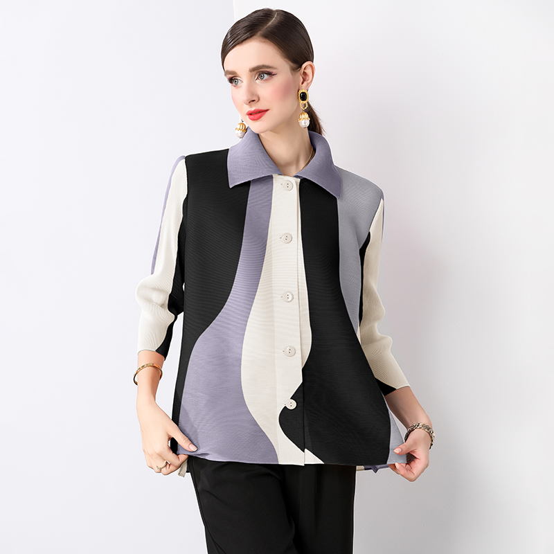 Miyake Spring and Autumn Korean version loose and versatile lapel single breasted long sleeved shirt with design sense, printed niche pleated top Miyake Spring and Autumn Korean version loose and versatile lapel single breasted long sleeved shirt with design sense, printed niche pleated top