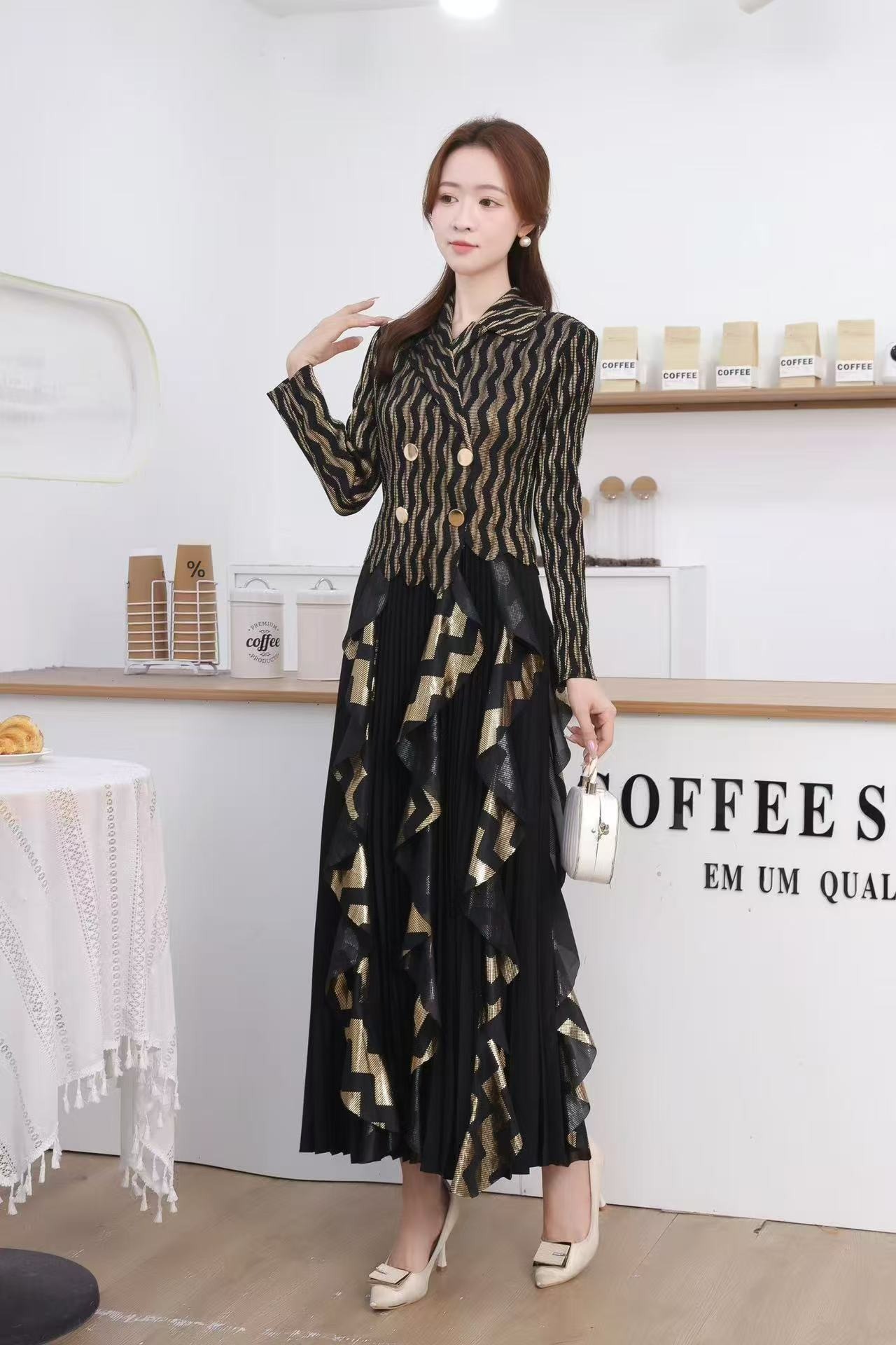 European and American cross-border three bedroom patchwork lotus leaf edge hot stamping pleated dress suit collar double breasted waist cinched long sleeved dress European and American cross-border three bedroom patchwork lotus leaf edge hot stamping pleated dress suit collar double breasted waist cinched long sleeved dress