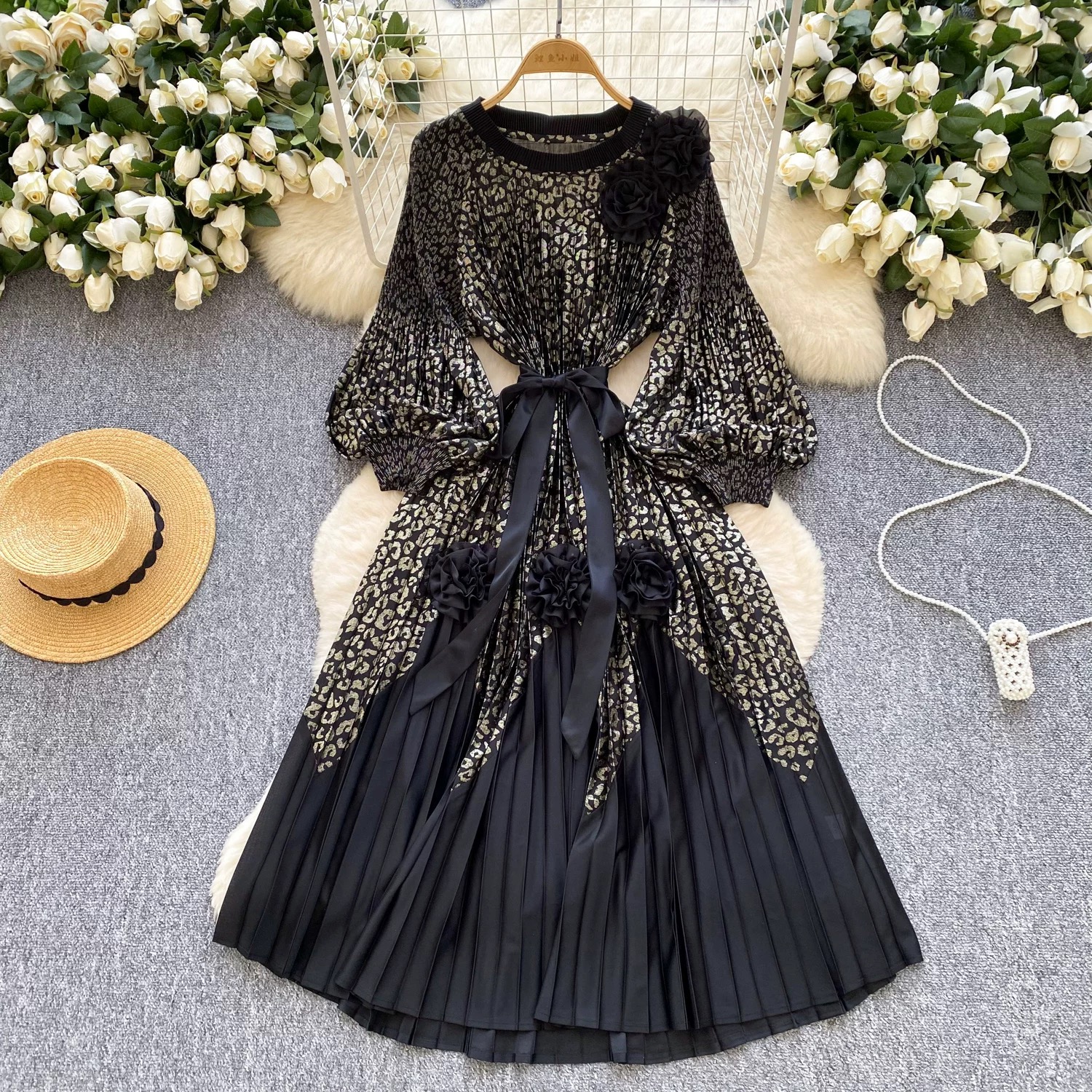 Miyake 2025 Cross border High end Hot Stamped Lantern Sleeve Folded Dress with Strap up 3D Decorative Flower Fairy Style Skirt Miyake 2025 Cross border High end Hot Stamped Lantern Sleeve Folded Dress with Strap up 3D Decorative Flower Fairy Style Skirt