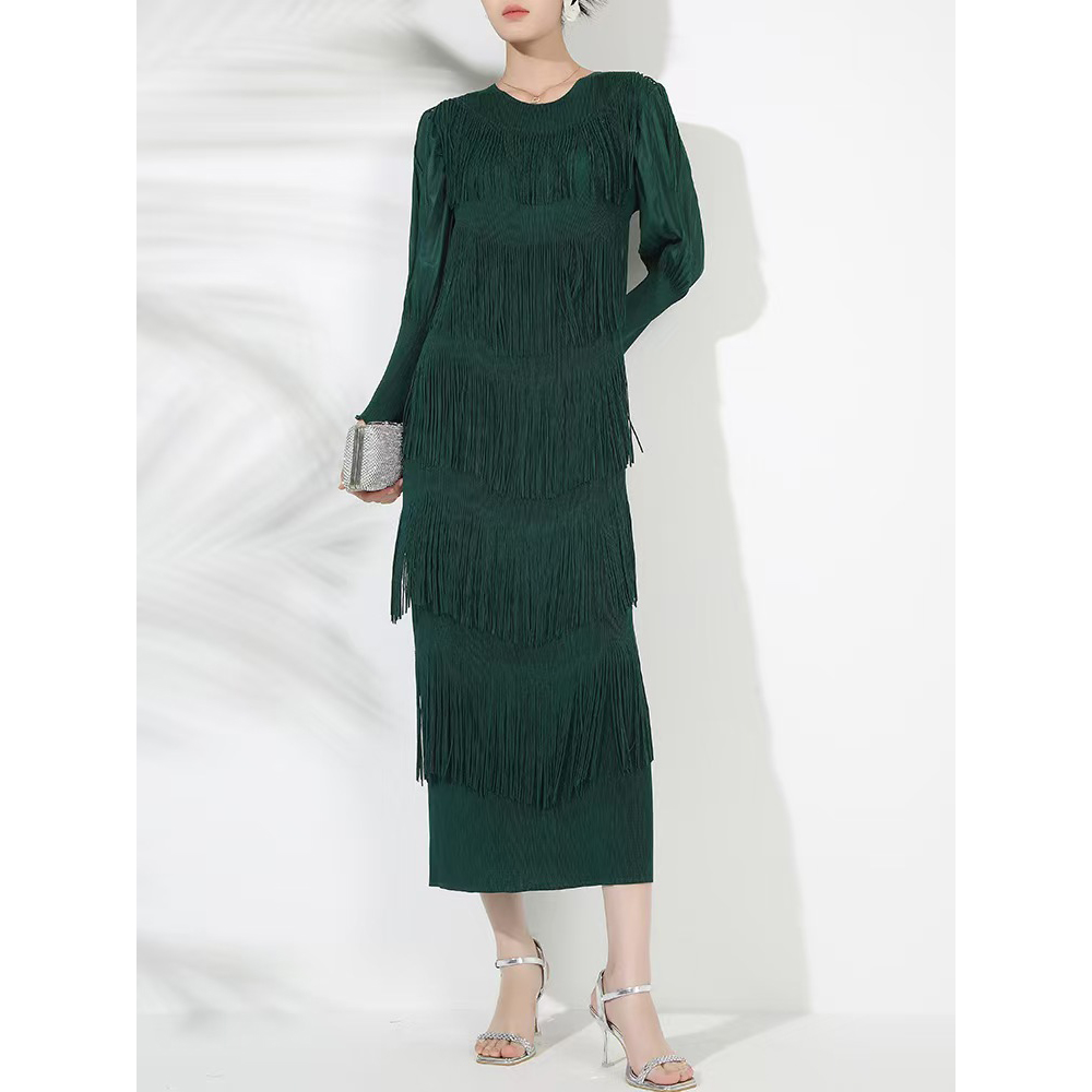 Miyake Spring and Autumn tassel design, cross-border pleated dress, round neck lantern sleeves, large size, Middle East, Europe and America, women's drape feeling Miyake Spring and Autumn tassel design, cross-border pleated dress, round neck lantern sleeves, large size, Middle East, Europe and America, women's drape feeling