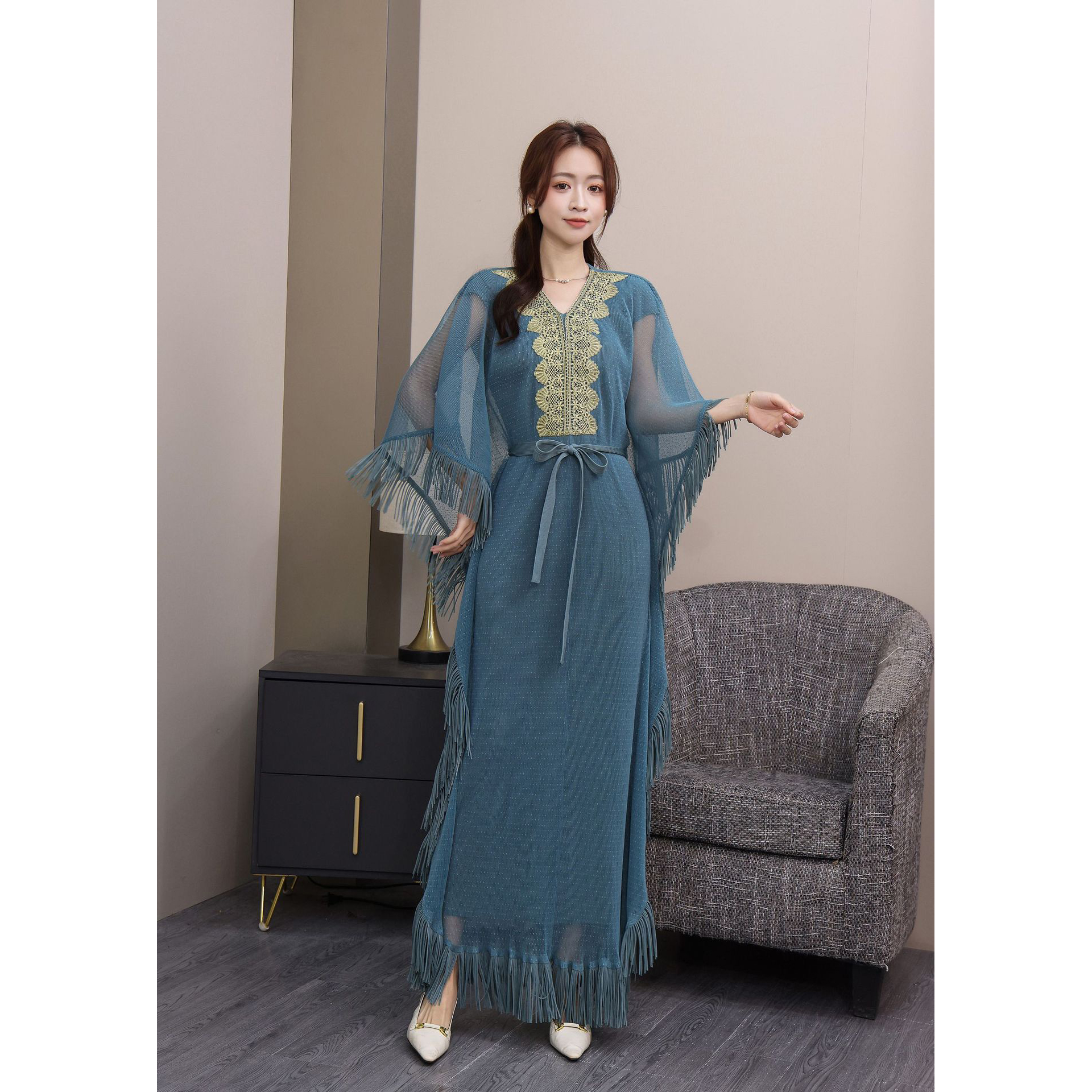 Miyake Cross border Loose Bat Sleeve Tassel Folded Lace Decal Dress Middle Eastern Female Muslim Waist Straw Fabric Miyake Cross border Loose Bat Sleeve Tassel Folded Lace Decal Dress Middle Eastern Female Muslim Waist Straw Fabric