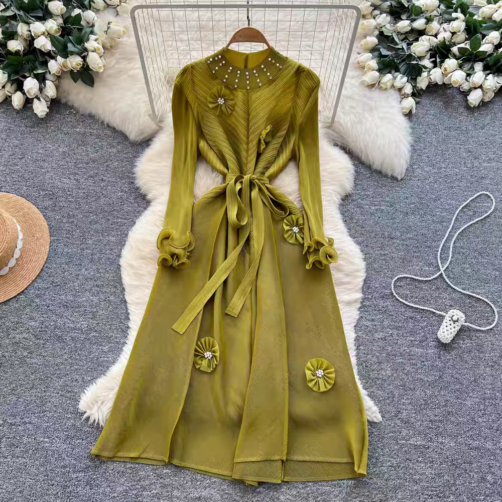 Light mature imperial sister, European and American three house cross-border nail bead three-dimensional flower tie, waist cinching, fungus edge heavy pleated dress Light mature imperial sister, European and American three house cross-border nail bead three-dimensional flower tie, waist cinching, fungus edge heavy pleated dress