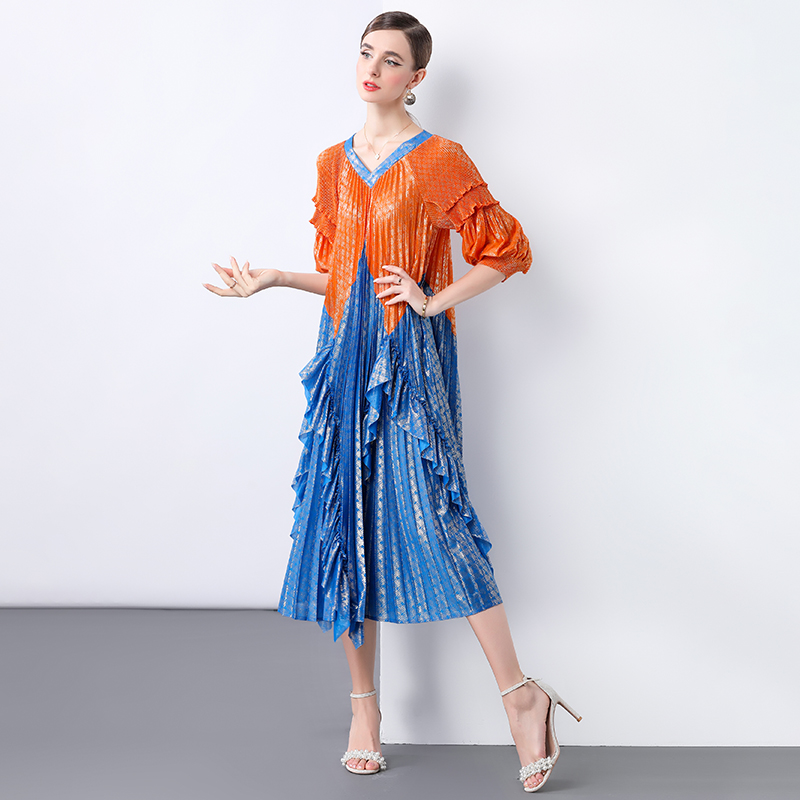 Miyake Summer Cross border Design with Lotus Leaf Edges, Mushroom Edges, Wrinkles, Hot Stamping Printing, Heavy Industry Seaside Vacation Dress Miyake Summer Cross border Design with Lotus Leaf Edges, Mushroom Edges, Wrinkles, Hot Stamping Printing, Heavy Industry Seaside Vacation Dress