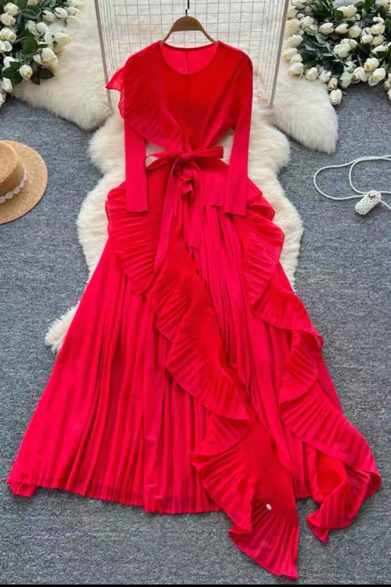 Lotus leaf edge pleated autumn strap irregular design sense foreign trade dress pleated 2025 cross-border women's dress Lotus leaf edge pleated autumn strap irregular design sense foreign trade dress pleated 2025 cross-border women's dress