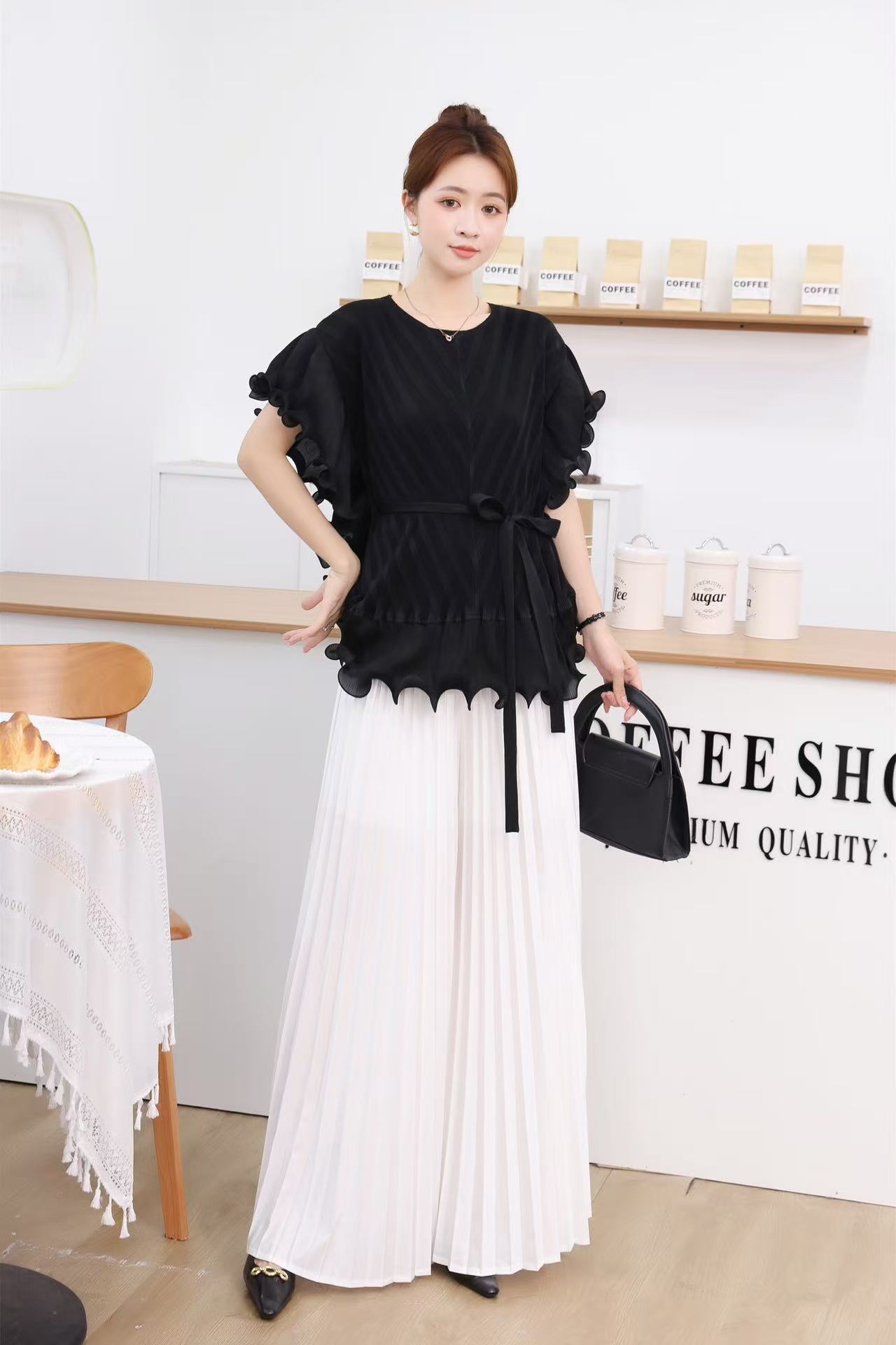 Sanzhai's new cross-border European and American fungus edge cinched waist mesh loose pleated top, wide leg pants, pleated pants women's set Sanzhai's new cross-border European and American fungus edge cinched waist mesh loose pleated top, wide leg pants, pleated pants women's set