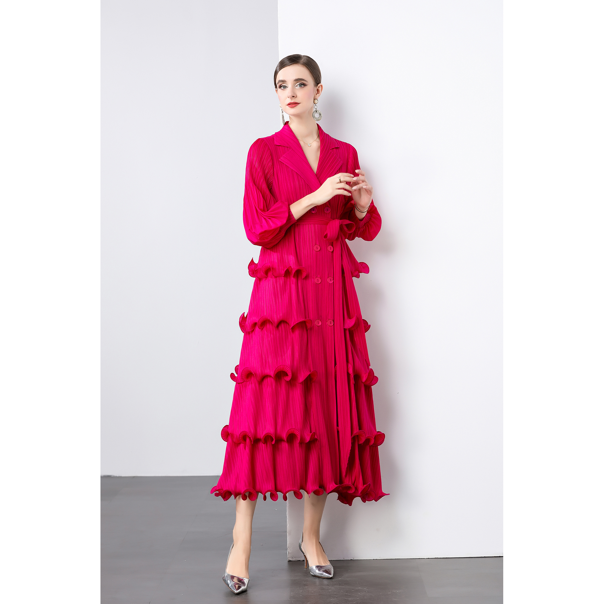 Miyake suit collar cardigan dress, black fungus edge pleated cake skirt, heavy-duty lantern sleeves, plus size mm, cross-border women's outfit Miyake suit collar cardigan dress, black fungus edge pleated cake skirt, heavy-duty lantern sleeves, plus size mm, cross-border women's outfit