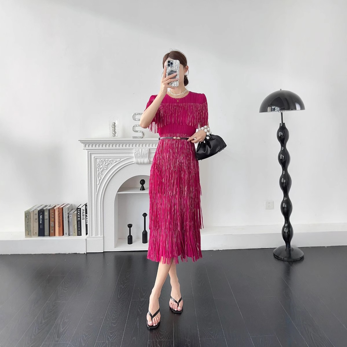 Miyake 2025 foreign trade hot stamping tassel cake skirt European and American short sleeved summer new elegant loose pleated dress Miyake 2025 foreign trade hot stamping tassel cake skirt European and American short sleeved summer new elegant loose pleated dress