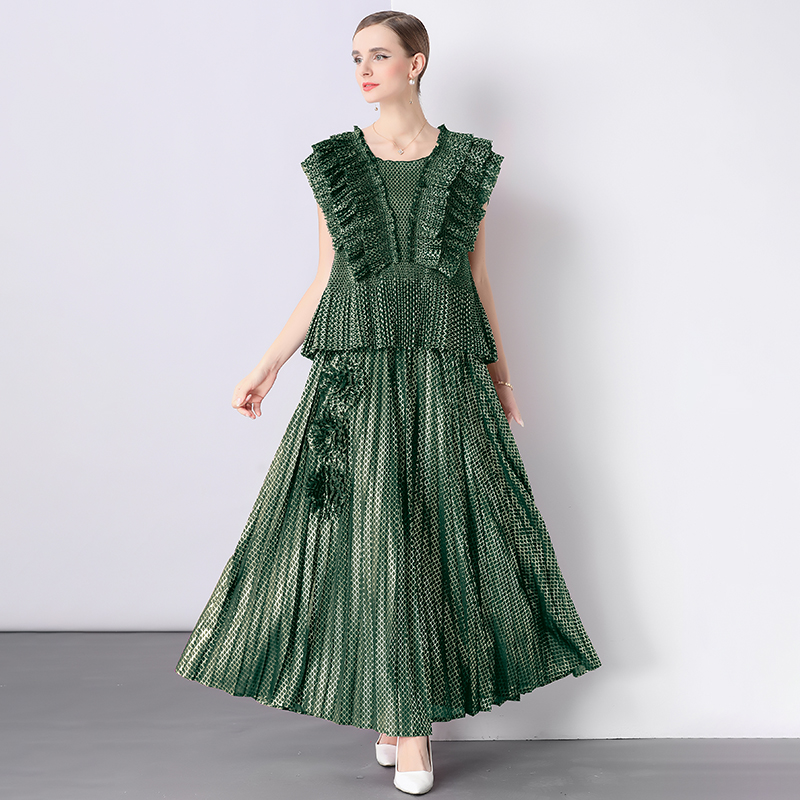 Miyake foreign trade hot stamping pleated ruffle edge European and American loose three-dimensional decoration top with split plate flower versatile pleated skirt Miyake foreign trade hot stamping pleated ruffle edge European and American loose three-dimensional decoration top with split plate flower versatile pleated skirt