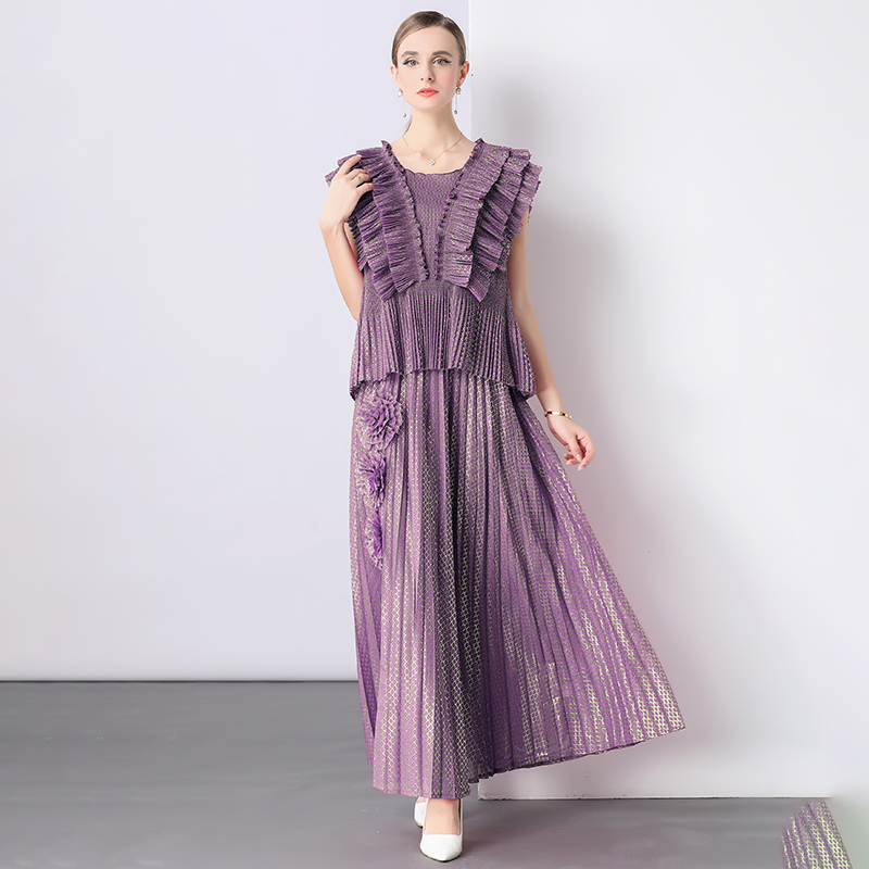 Miyake foreign trade hot stamping pleated ruffle edge European and American loose three-dimensional decoration top with split plate flower versatile pleated skirt Miyake foreign trade hot stamping pleated ruffle edge European and American loose three-dimensional decoration top with split plate flower versatile pleated skirt