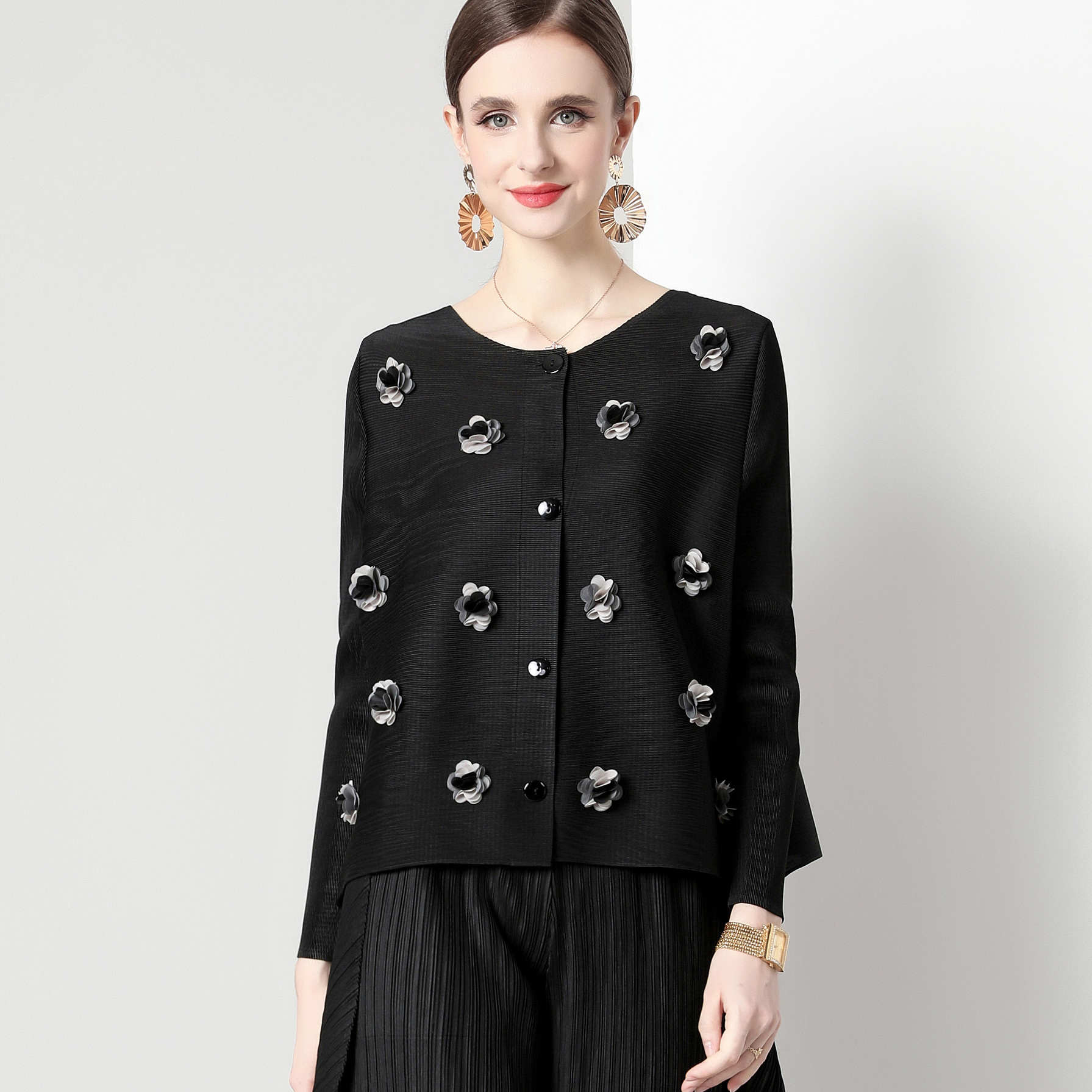Sanzhai Foreign Trade Loose and Versatile Three Dimensional Decoration Small Fragrant Style Design Feel Folded Small Coat Casual Long Sleeve Top for Women Sanzhai Foreign Trade Loose and Versatile Three Dimensional Decoration Small Fragrant Style Design Feel Folded Small Coat Casual Long Sleeve Top for Women