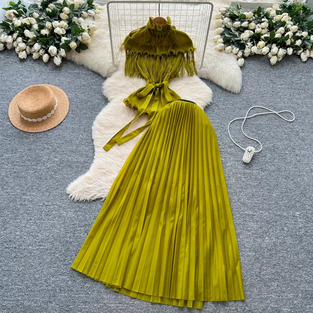 Wrinkled European and American cross-border mushroom edge tassel design with a sense of cinching waist top, pleated skirt, versatile half skirt, light luxury set Wrinkled European and American cross-border mushroom edge tassel design with a sense of cinching waist top, pleated skirt, versatile half skirt, light luxury set