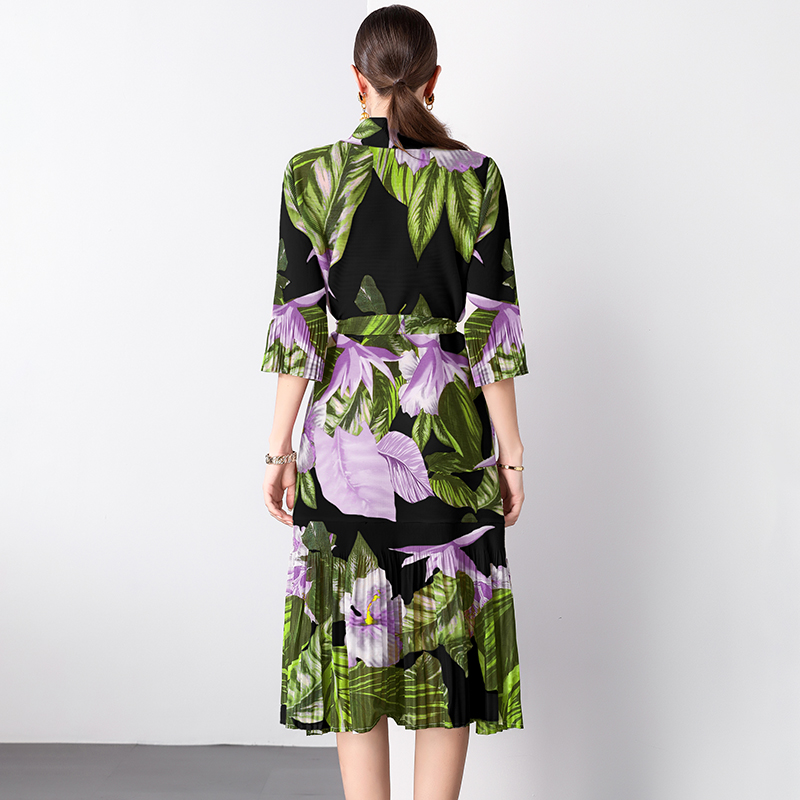 Miyake trumpet sleeve ruffle print style dress, women's long sleeved pleated cardigan style dress with a cinched waist, elongated design Miyake trumpet sleeve ruffle print style dress, women's long sleeved pleated cardigan style dress with a cinched waist, elongated design