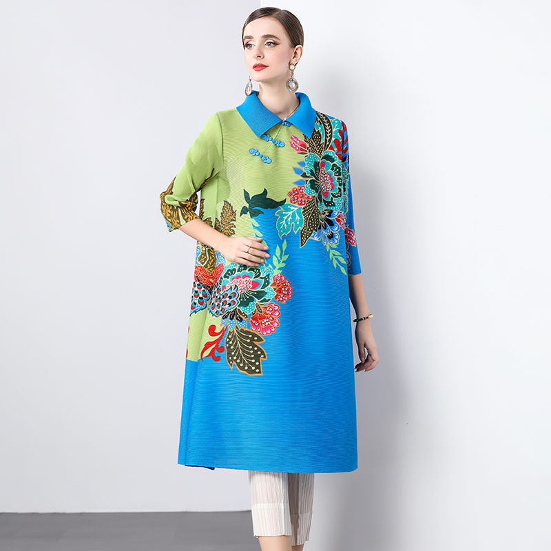 Miyake Chinese style lapel set with diamond print mm outfit with seven quarter sleeves and loose button pleats, shaking skirt, women's dress Miyake Chinese style lapel set with diamond print mm outfit with seven quarter sleeves and loose button pleats, shaking skirt, women's dress